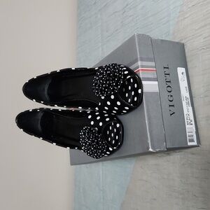 VIGOTTI WOMEN'S BLACK POLKA DOT HEEL SIZE 8M WITH BOX